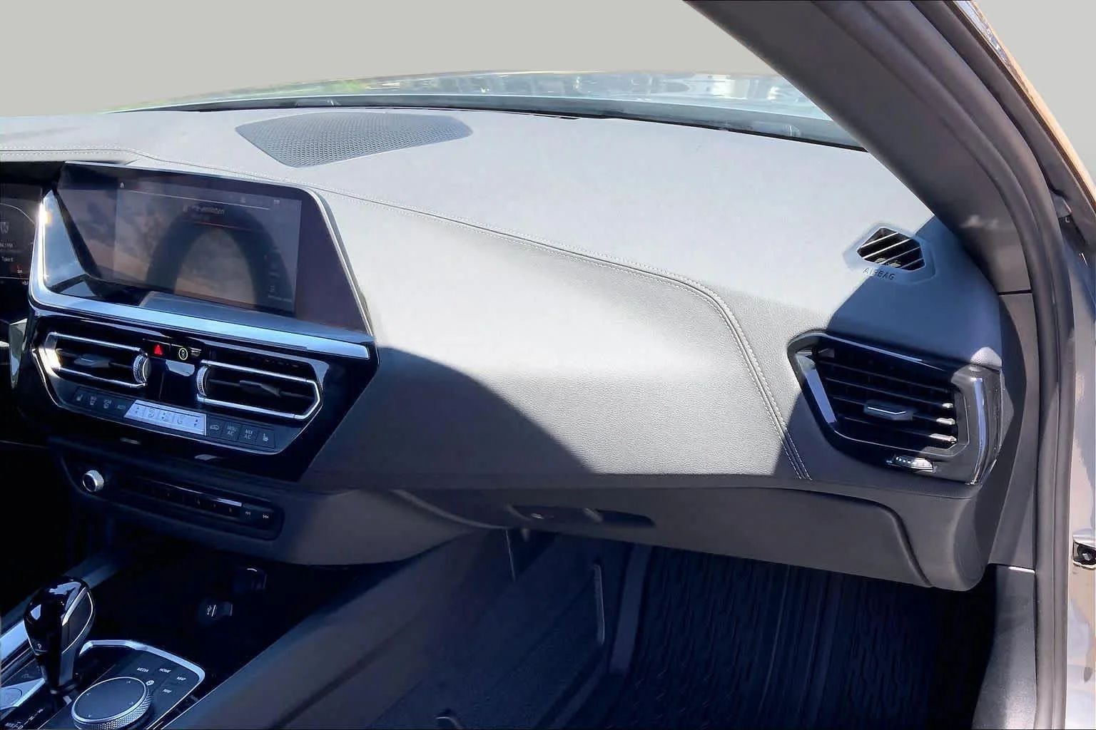 Used 2025 Skyscraper Grey Metallic BMW sDrive30i image 14