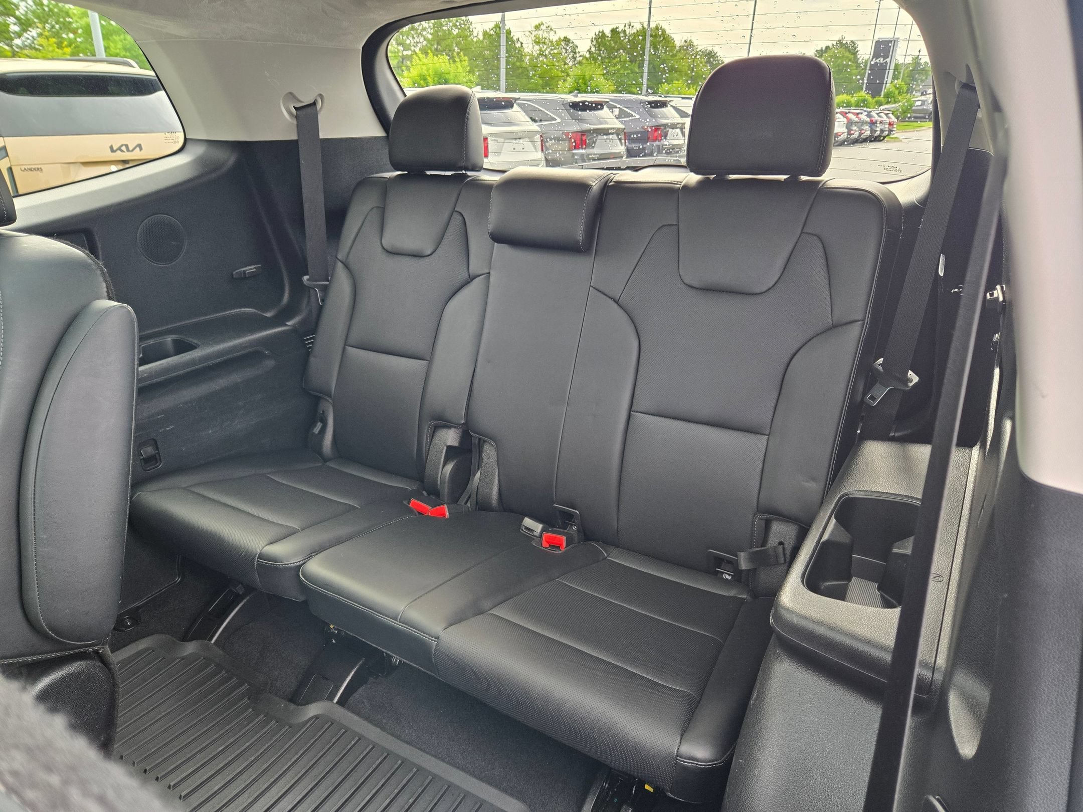 Used 2022 Ebony Black Kia SX image 32