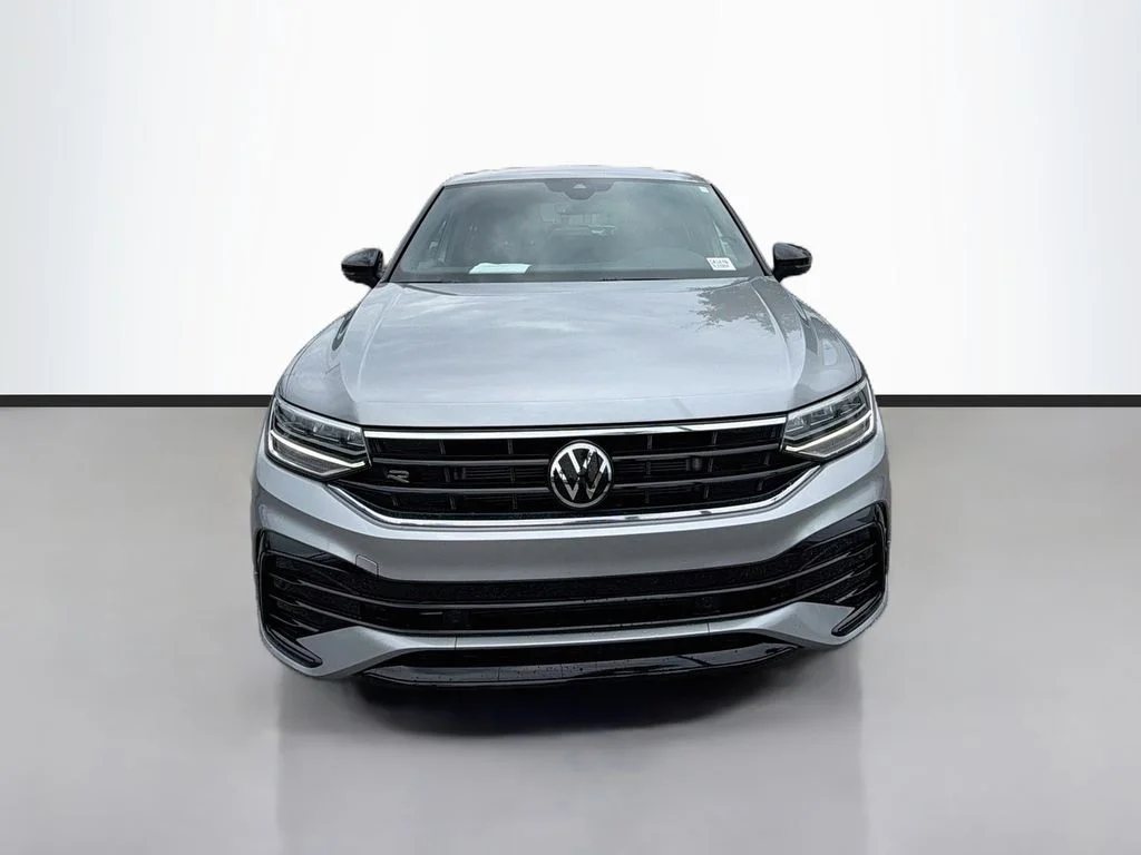 3VVCB7AX8NM099104