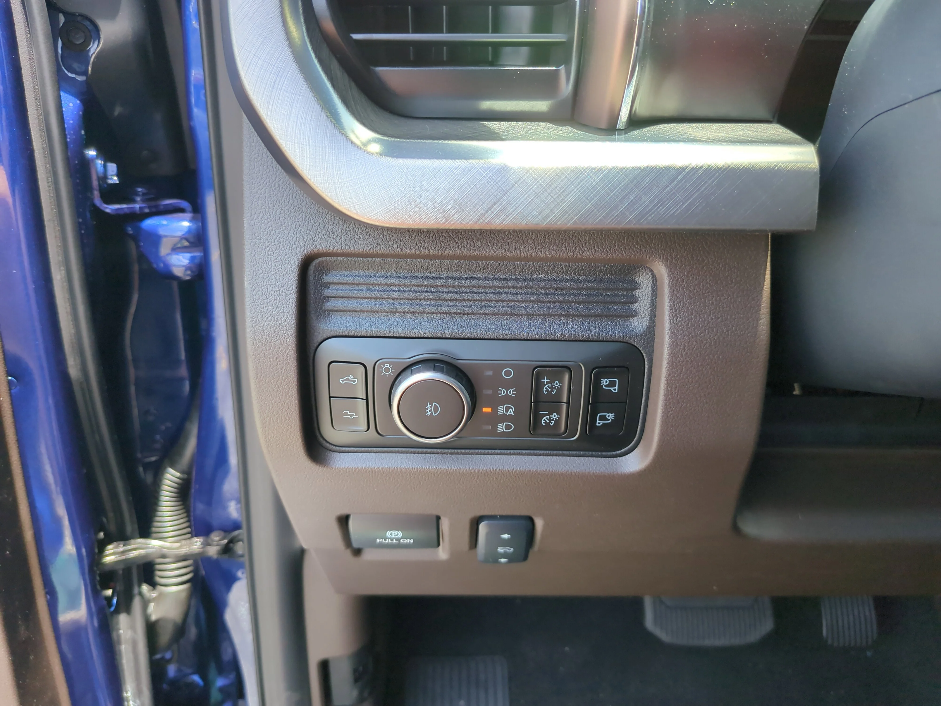 New 2026 Argon Blue Metallic Ford F-350® King Ranch® image 28
