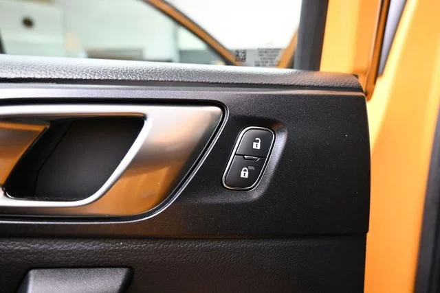 Used 2021 Orange Ford Lariat image 11