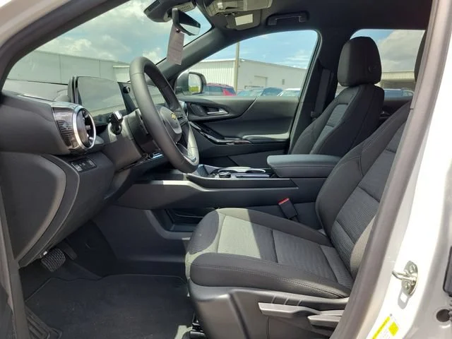 2026 Chevrolet Equinox LT - Photo 20