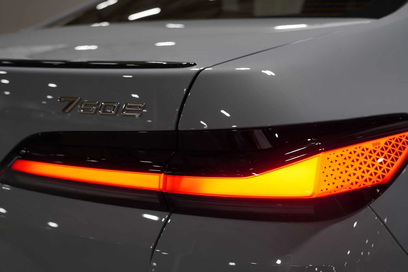 New 2026 Brooklyn Grey Metallic BMW 750e xDrive image 7