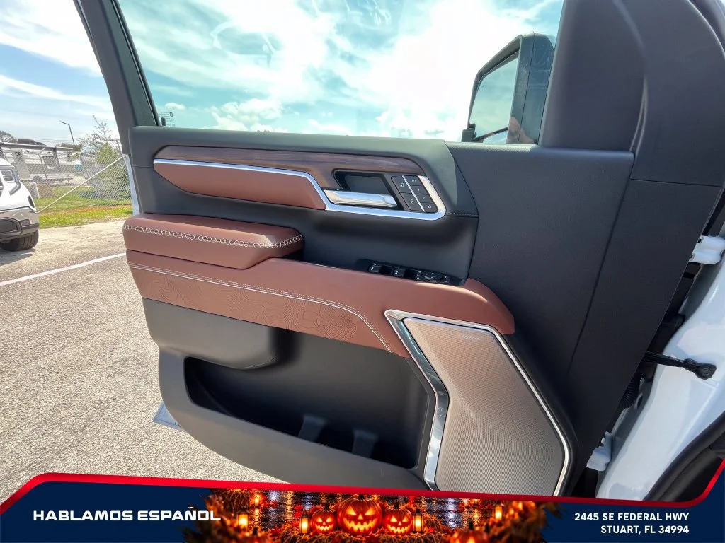 New 2026 Glacier White Tricoat GMC Denali Ultimate image 23