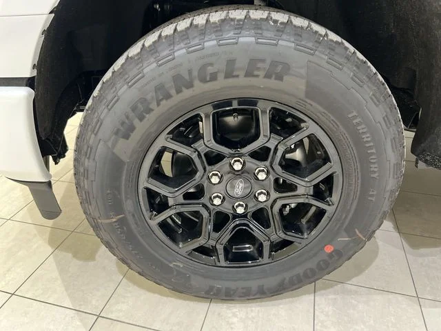 New 2026 White Ford XLT image 27