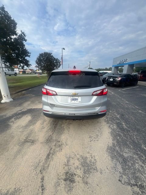 Used 2021 Silver Chevrolet LT image 4