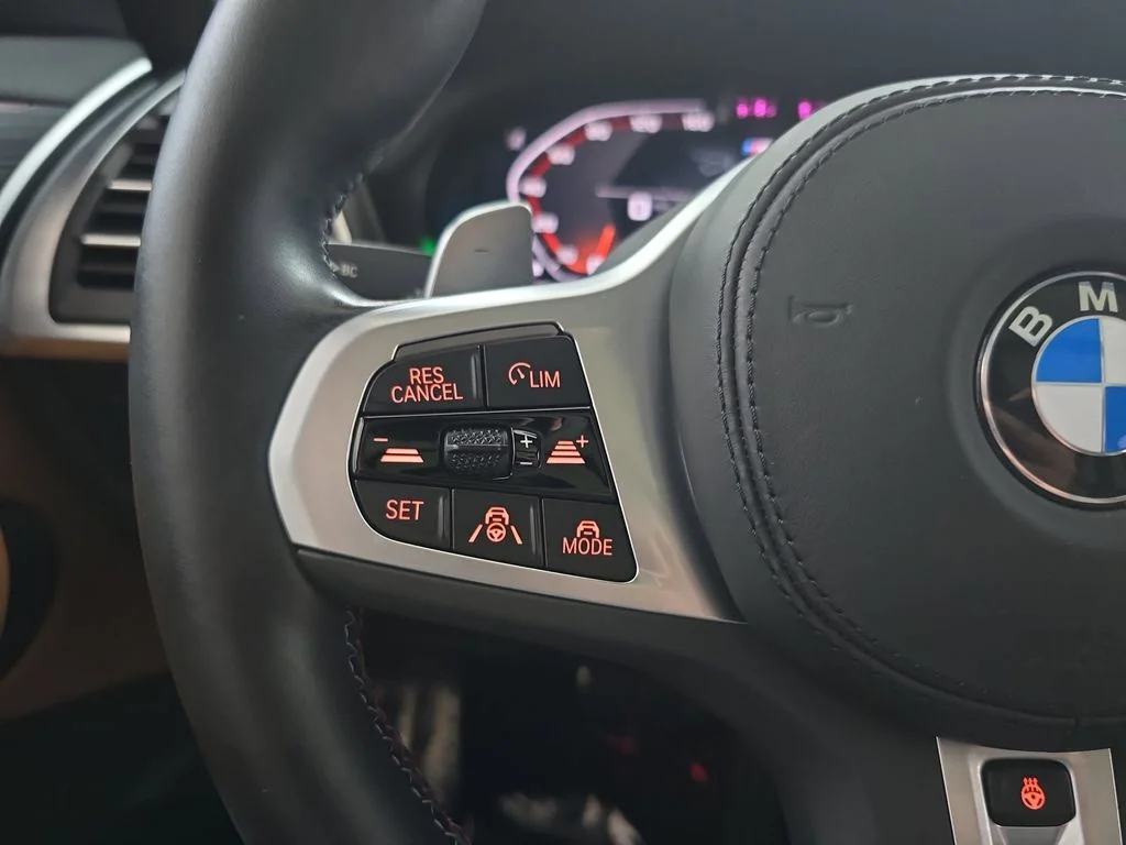 Used 2023 Alpine White BMW M40i image 17