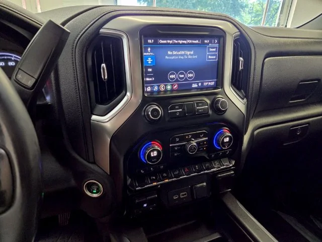 Used 2019 BLACK Chevrolet LTZ image 19