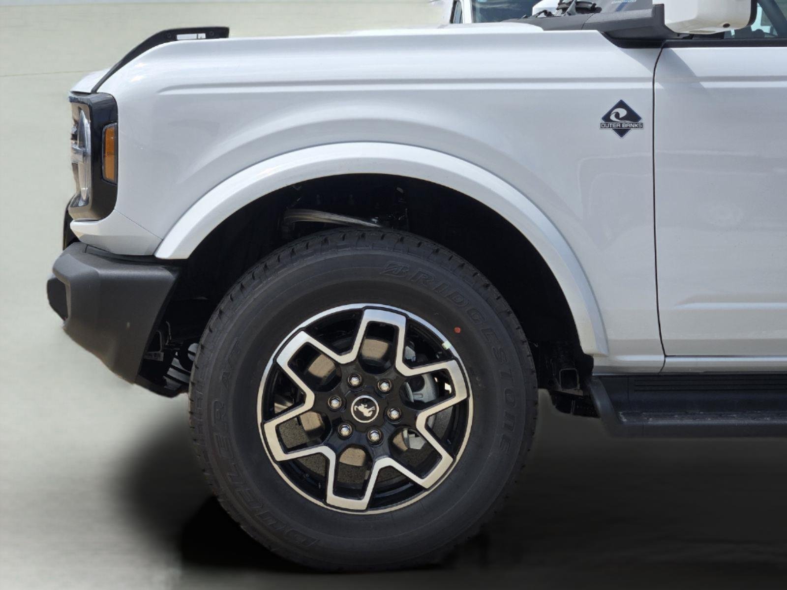 New 2026 Oxford White Ford Outer Banks® image 6