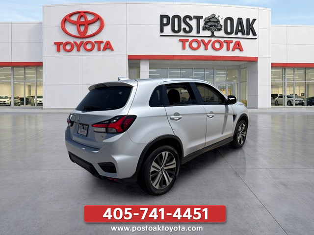 Used 2023 White Mitsubishi 2.0 LE image 15