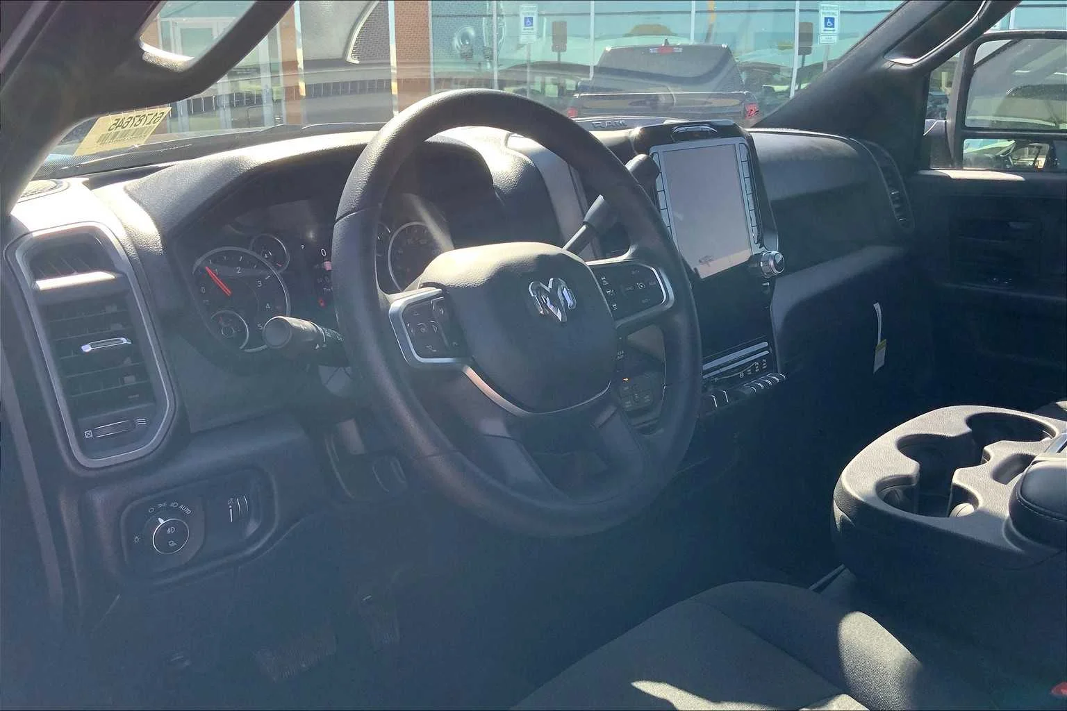 2025 RAM 2500 Tradesman - Photo 9