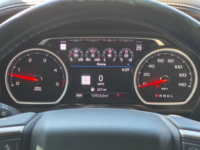 Used 2021 Iridescent Pearl Tricoat Chevrolet High Country image 29