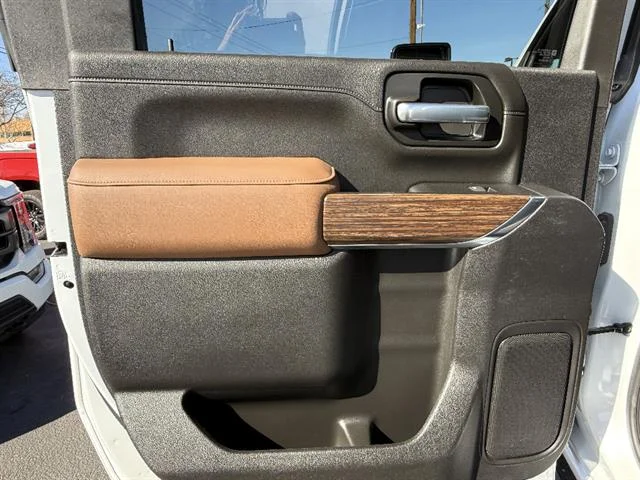 2023 Chevrolet Silverado 3500HD High Country - Photo 24