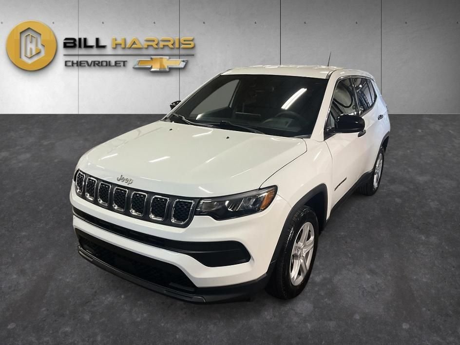 Used 2023 White Jeep Sport image 1