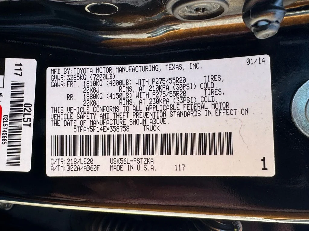 Used 2014 Black Toyota Platinum image 28