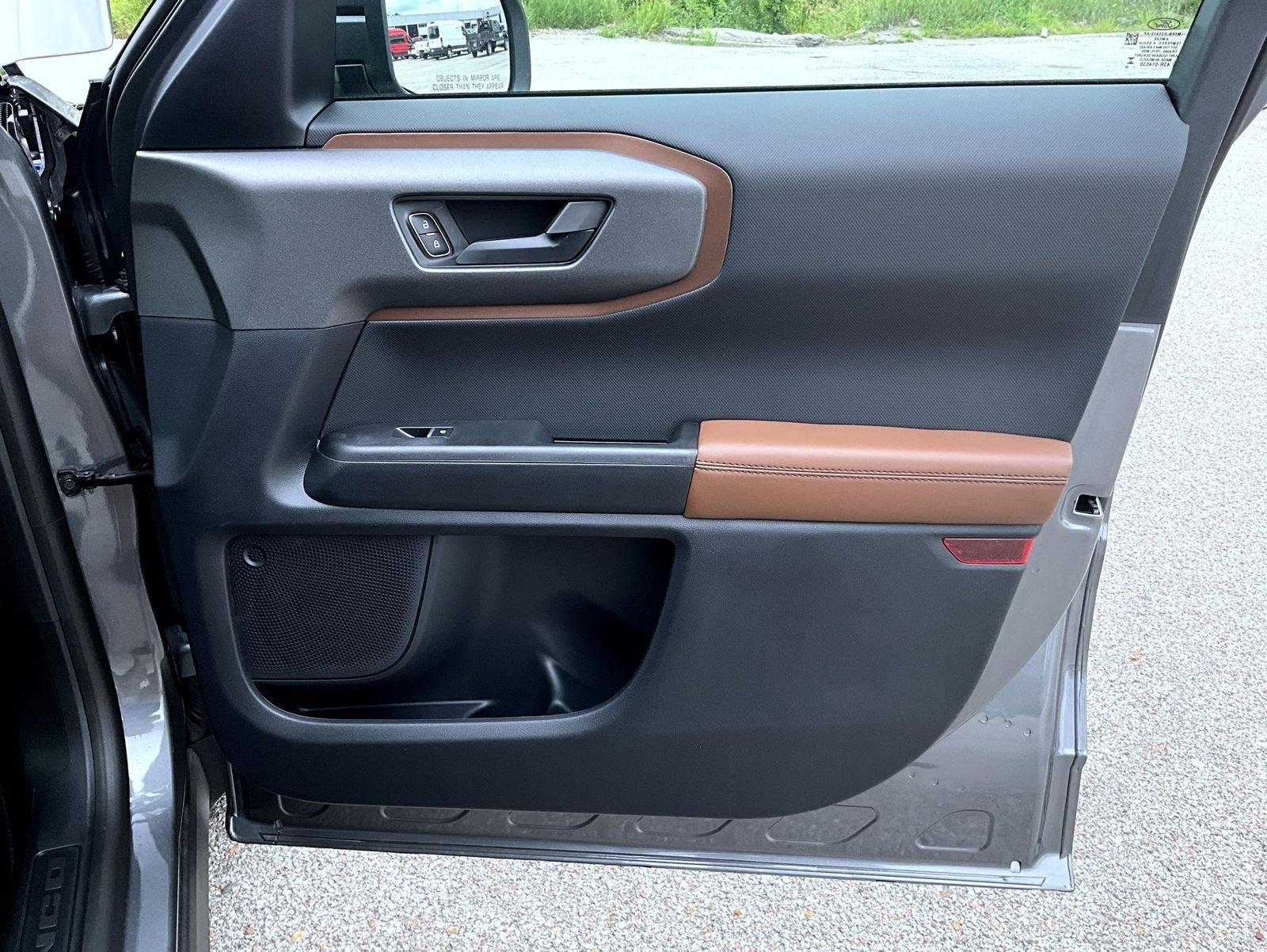New 2026 Carbonized Gray Metallic Ford Outer Banks image 20