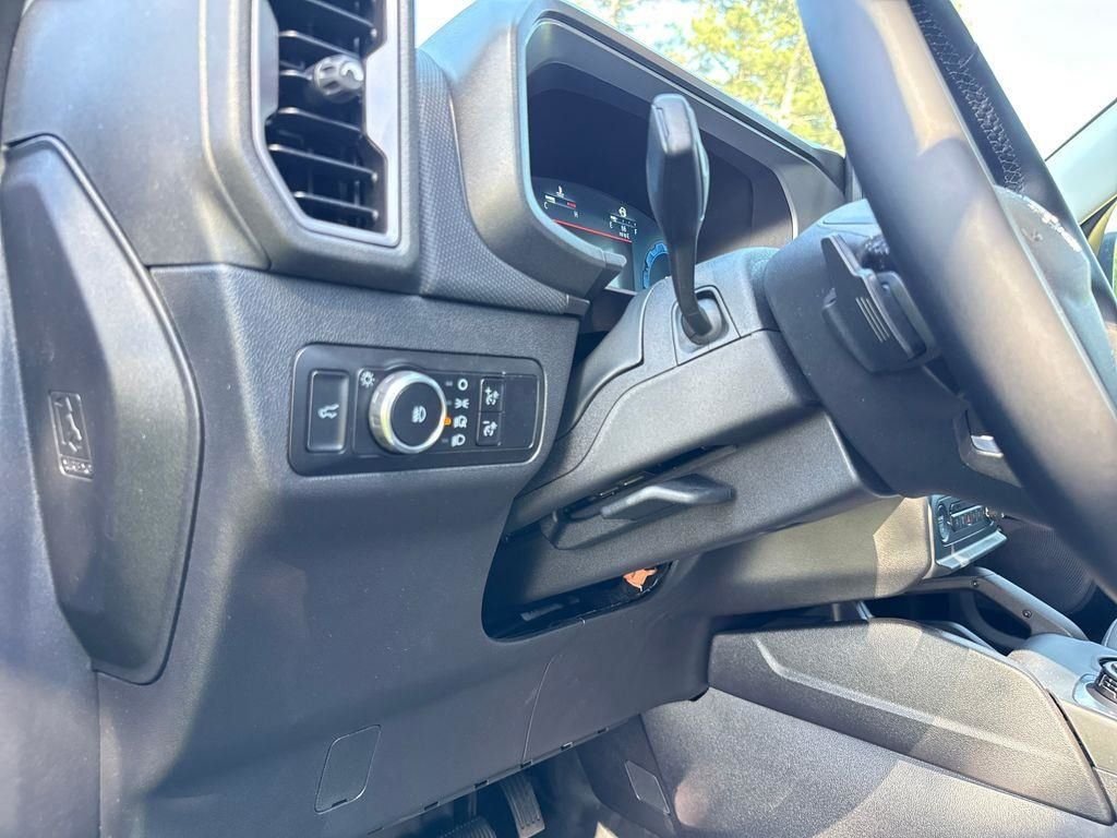 New 2025 Shadow Black Ford Badlands® image 17