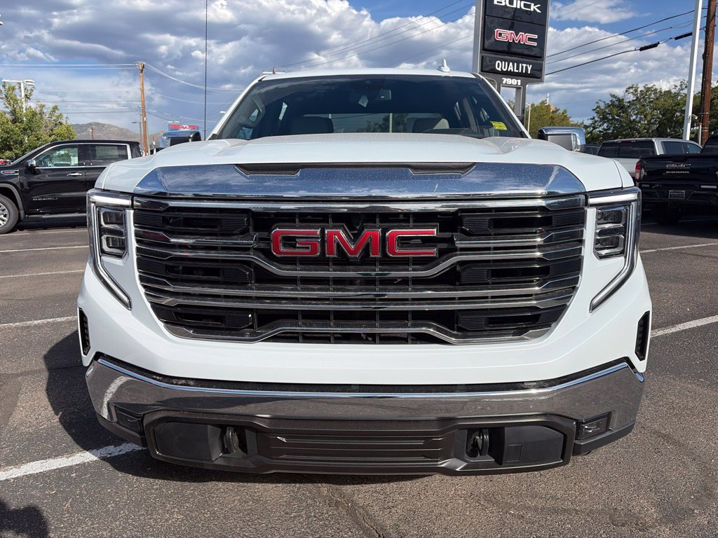 2026 GMC Sierra 1500 SLT - Photo 8