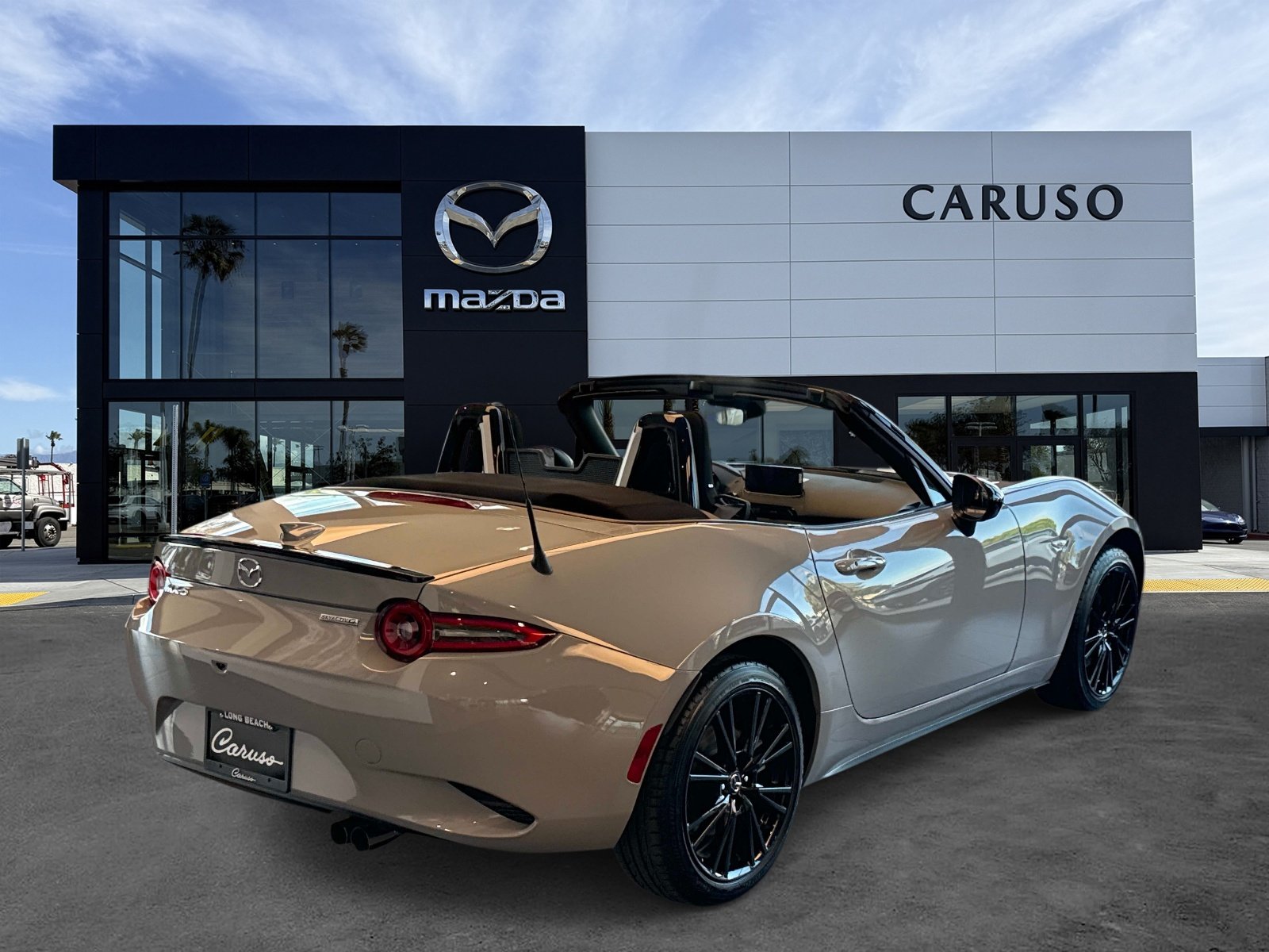 New 2026 Aero Gray Metallic Mazda Club image 3