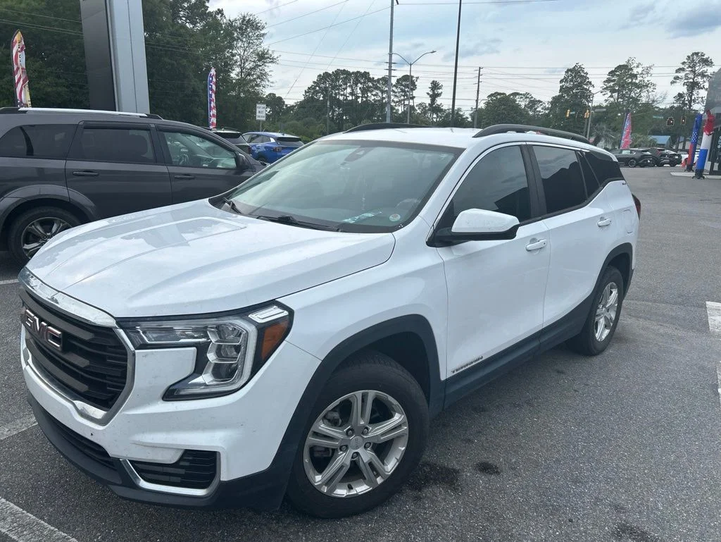 2022 GMC Terrain SLE AWD's photo