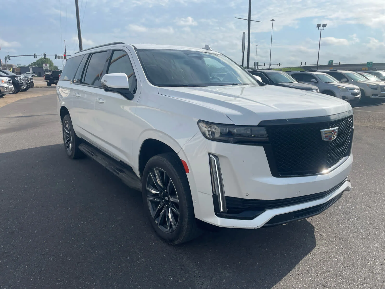 2024 Cadillac Escalade ESV Sport's photo