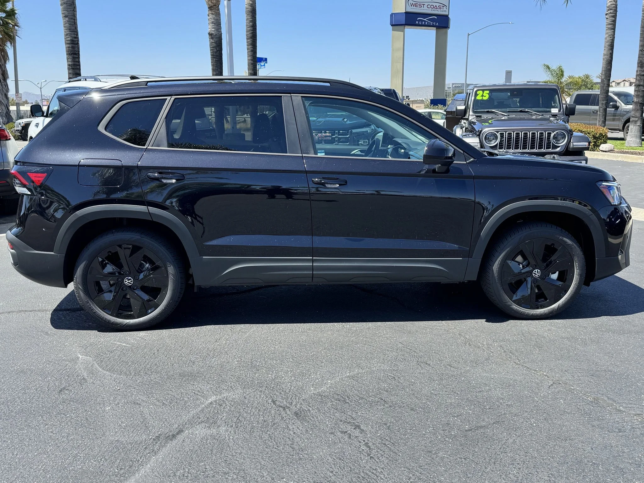 New 2026 Deep Black Pearl Volkswagen SE Black image 8