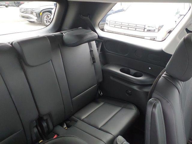 New 2026 White Pearl Hyundai Blue SEL image 14