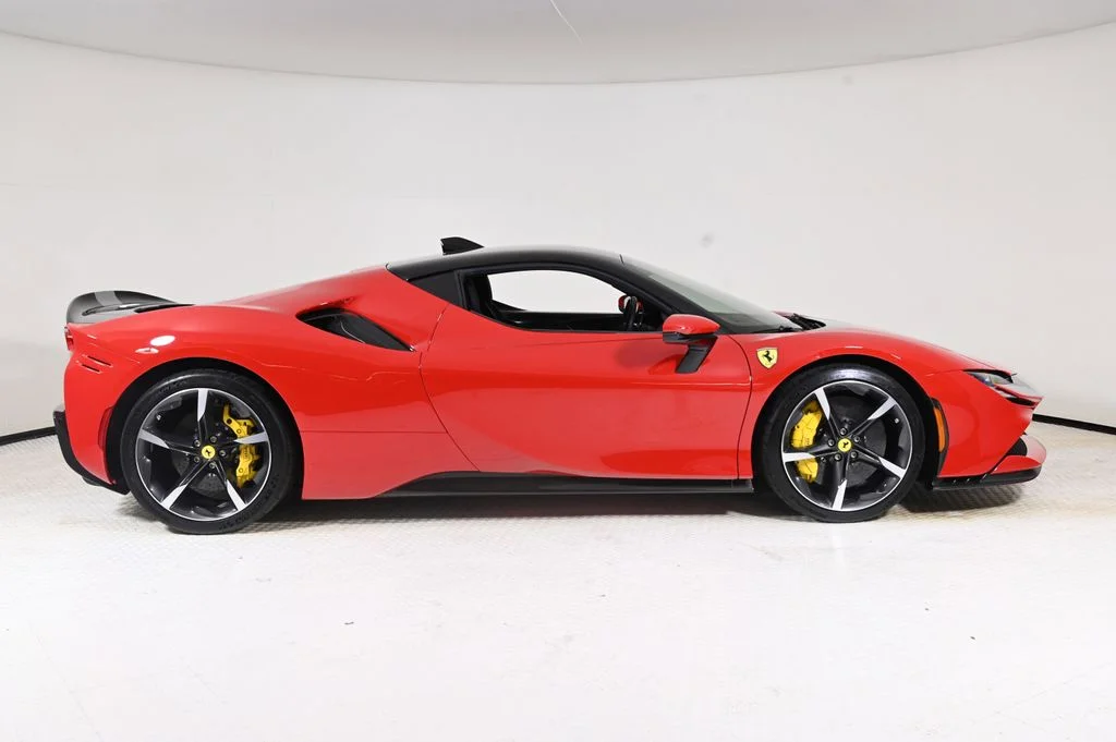 Used 2022 Rosso Corsa Ferrari Base image 10
