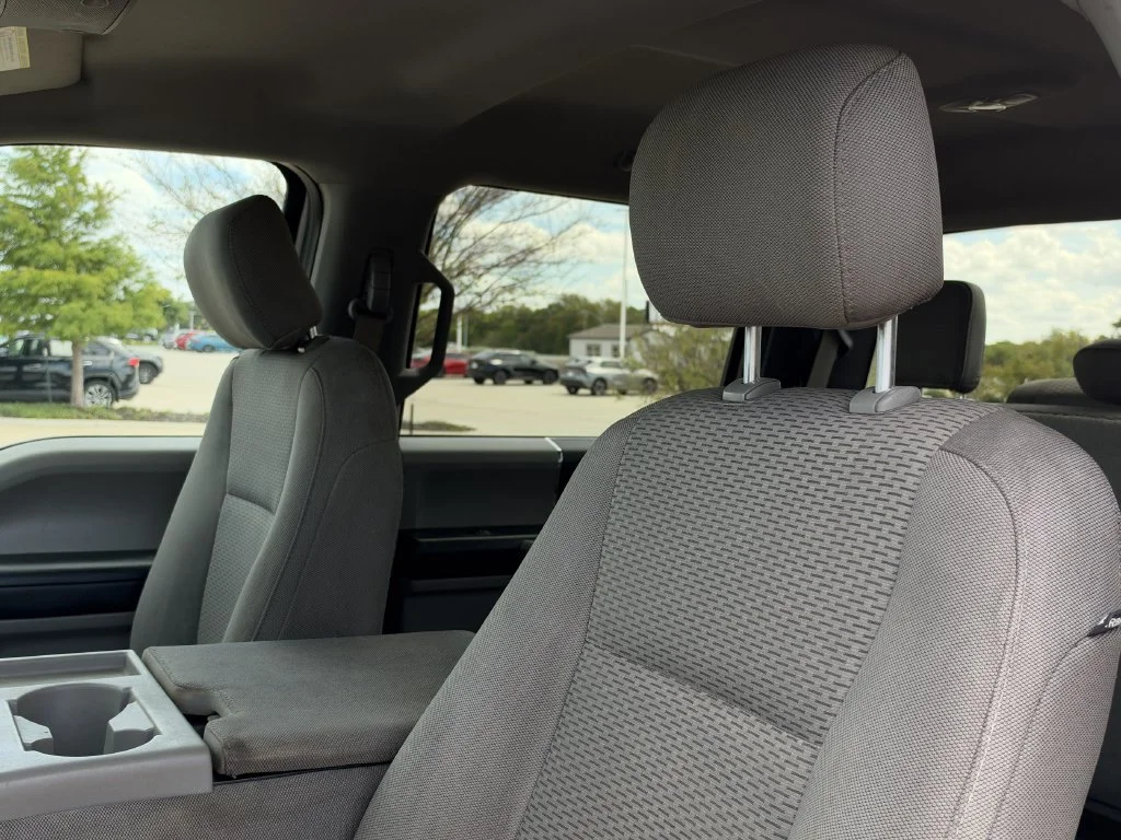 Used 2019 White Ford XLT image 23