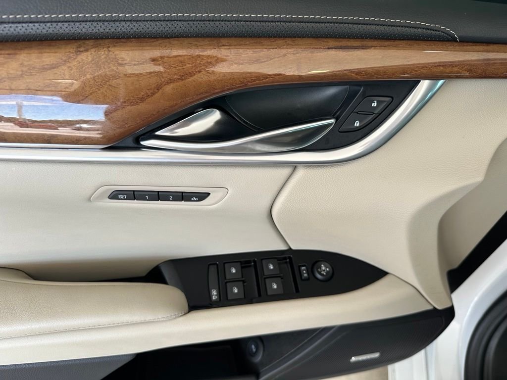 Used 2019 White Cadillac Luxury image 11