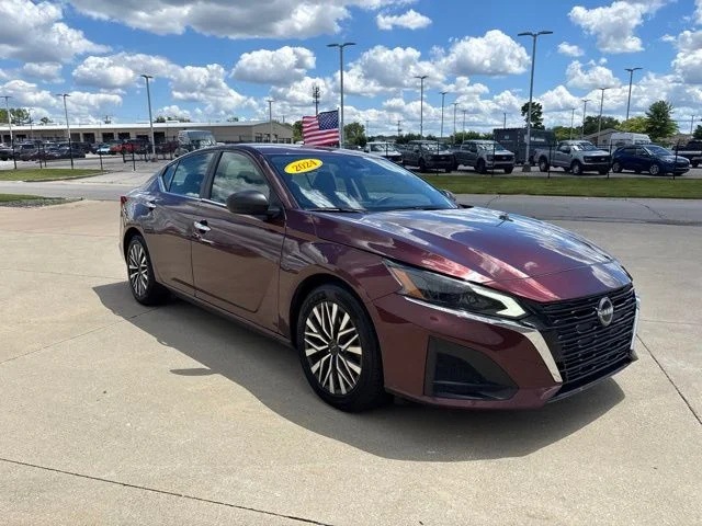 Used 2024 Garnet Pearl Nissan 2.5 SV image 33