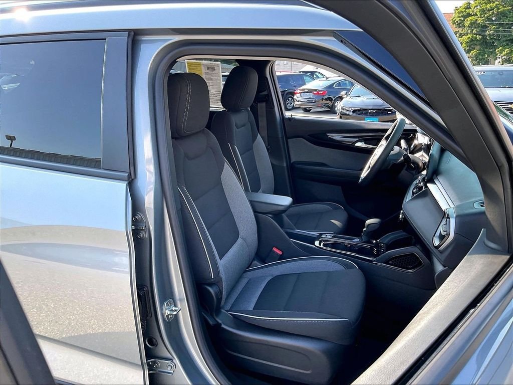 Used 2024 Gray Chevrolet LT image 11
