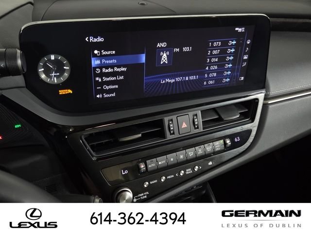 Used 2022  Lexus 250 image 24