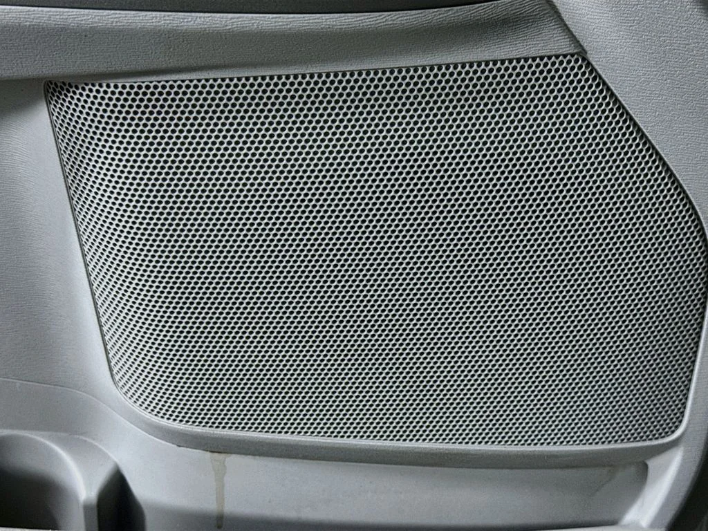 Used 2010 Silver Toyota Base image 20