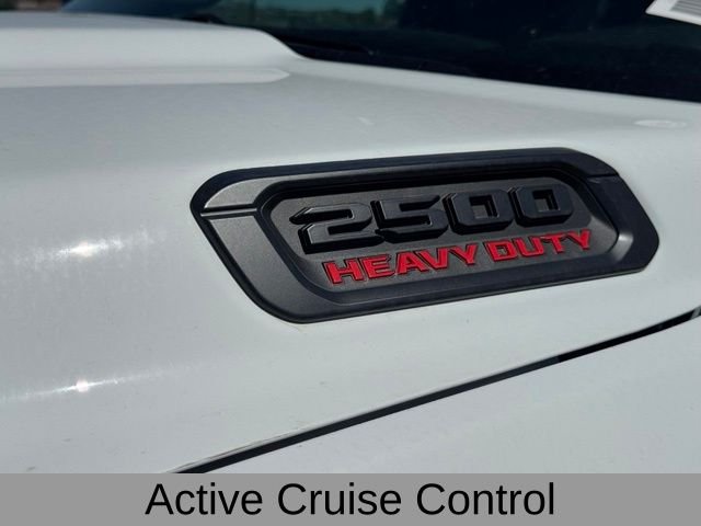 New 2026 Bright White Clearcoat RAM Tradesman image 12