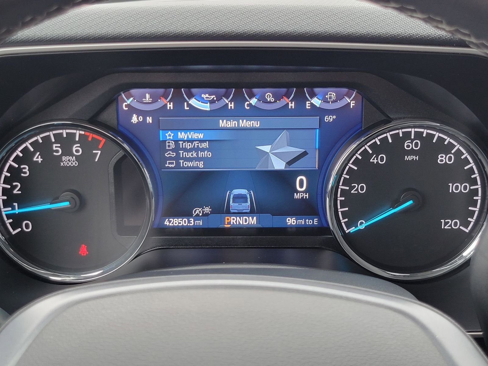 Used 2023 Black Ford XLT image 12