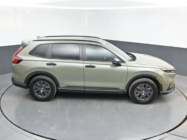 Used 2026 Ash Green Metallic Honda TrailSport image 39