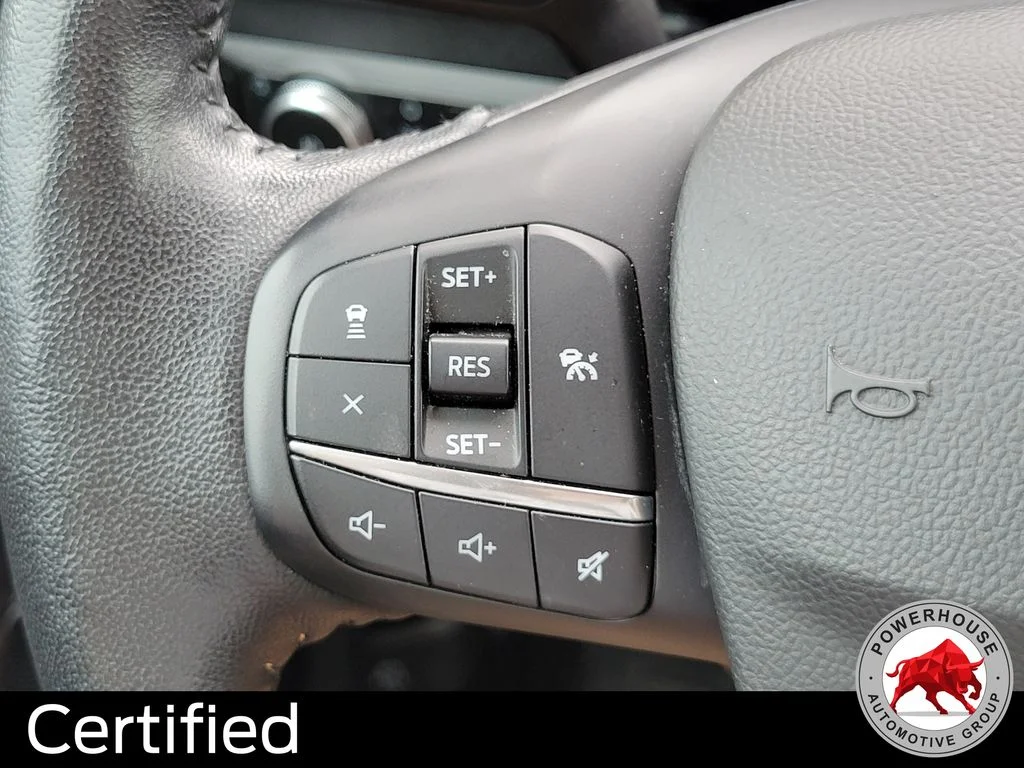 Used 2020 Red Ford SEL image 30