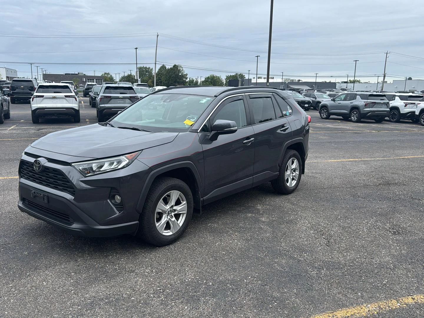 Used 2019 Magnetic Gray Metallic Toyota XLE image 7