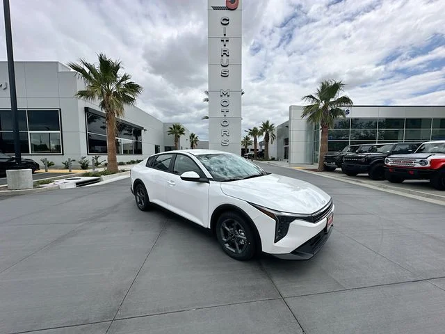2026 Kia K4