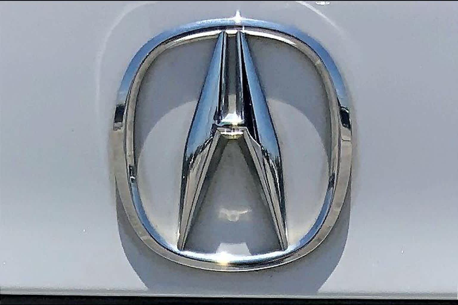 Used 2020 Platinum White Pearl Acura w/Technology Pkg image 10