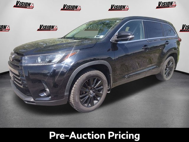 2019 Toyota Highlander SE