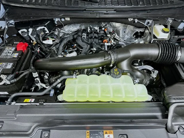 New 2026 Gray Ford Platinum image 25