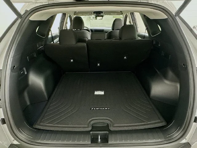 New 2026 Silver Hyundai SEL image 22