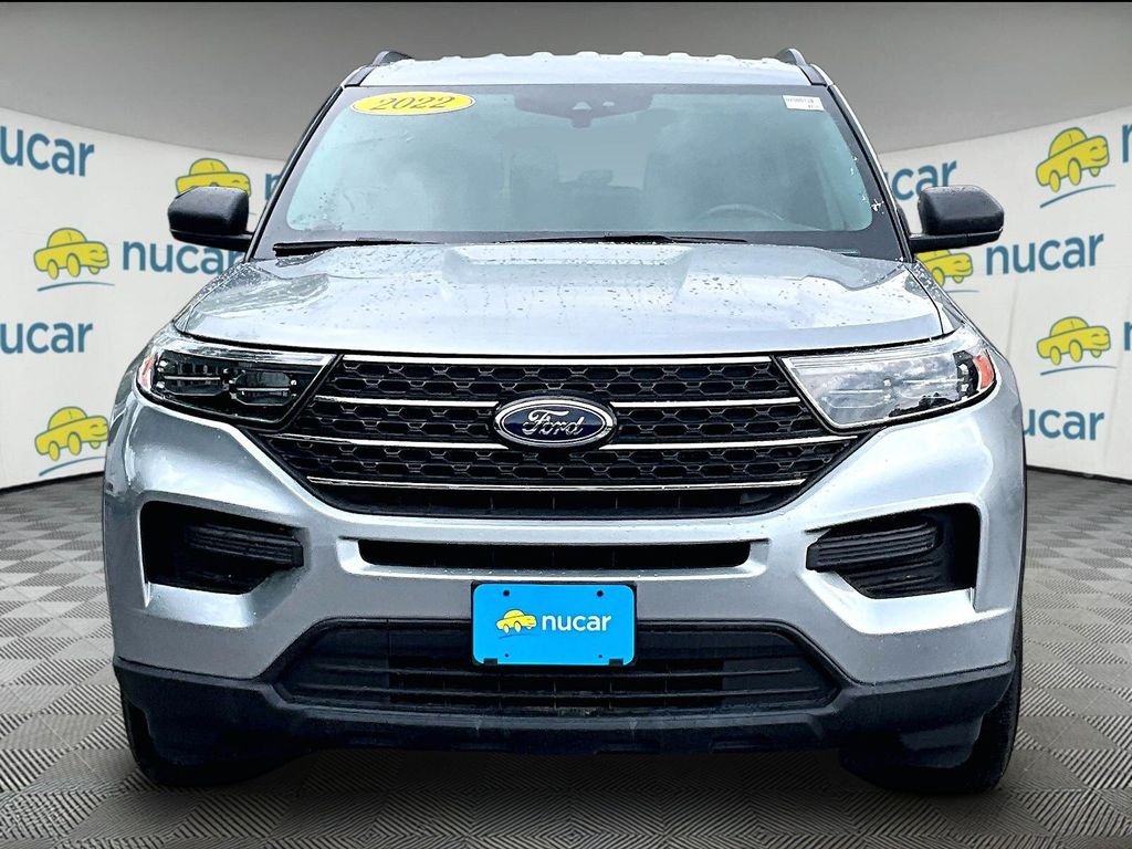 Used 2022 Silver Metallic Ford XLT image 2