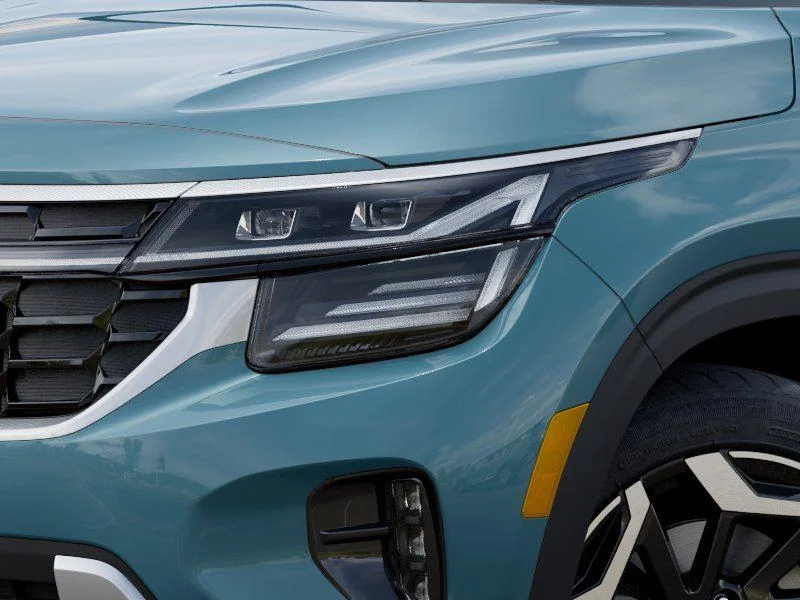 New 2026 Pluton Blue/Black Roof Kia SX image 10