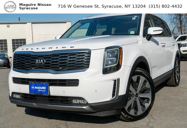 Used 2021 White Kia SX image 1