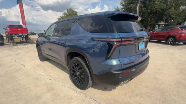 2024 Chevrolet Traverse LS - Photo 6