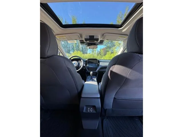 New 2026 CRYSTAL WHITE PEARL Subaru Premium image 26