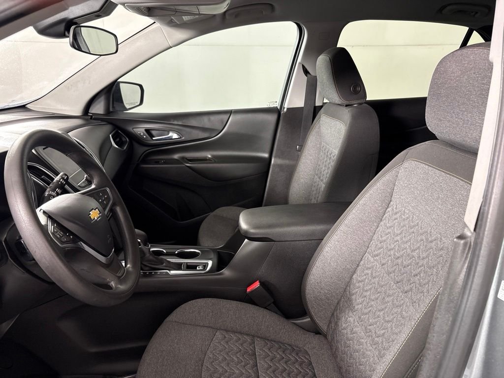 Used 2023 Gray Chevrolet LT image 25